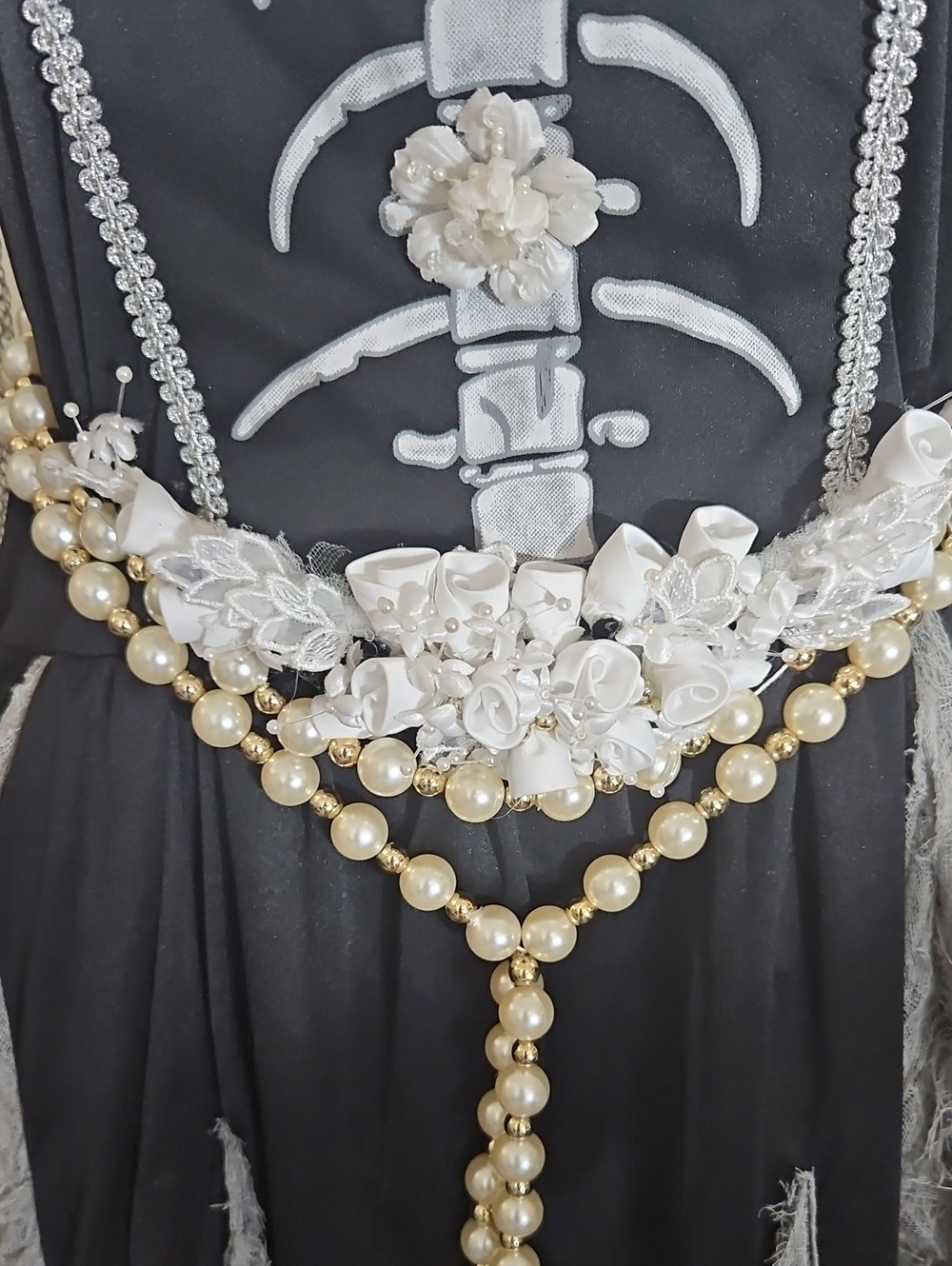 Upcycled Ghost Of Ophelia Gothic Skeleton Costume Black & Silver Gown L - Picture 4 of 15